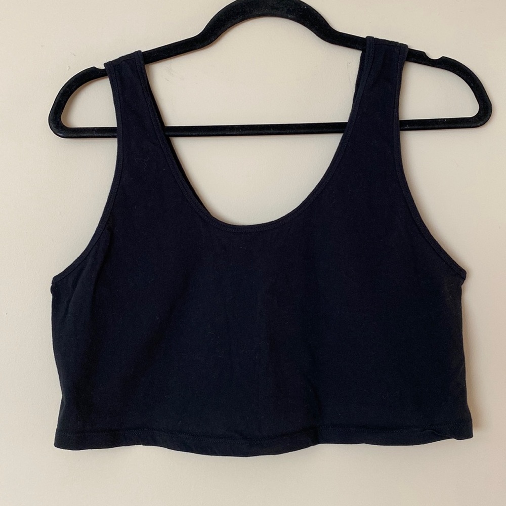 [S] Aritzia Wilfred Free Cropped Tank Top | Black